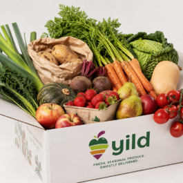 Farm Fresh Fruit Box